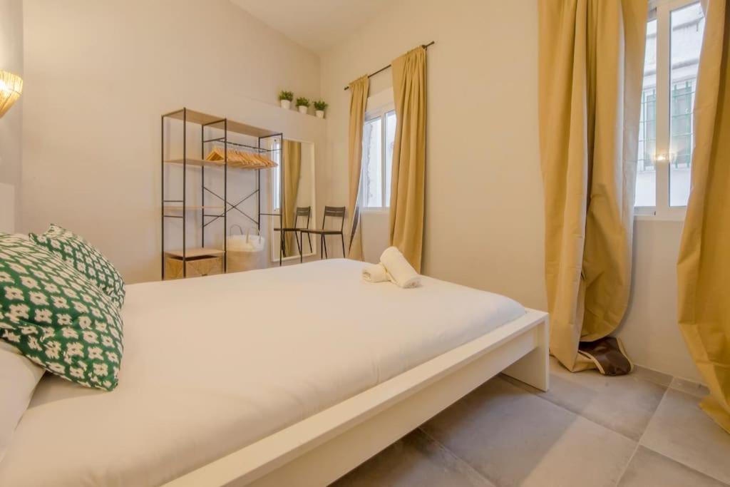 Cool Deluxe Interior Design A 2 Min De Gran Via Διαμέρισμα Μαδρίτη Εξωτερικό φωτογραφία