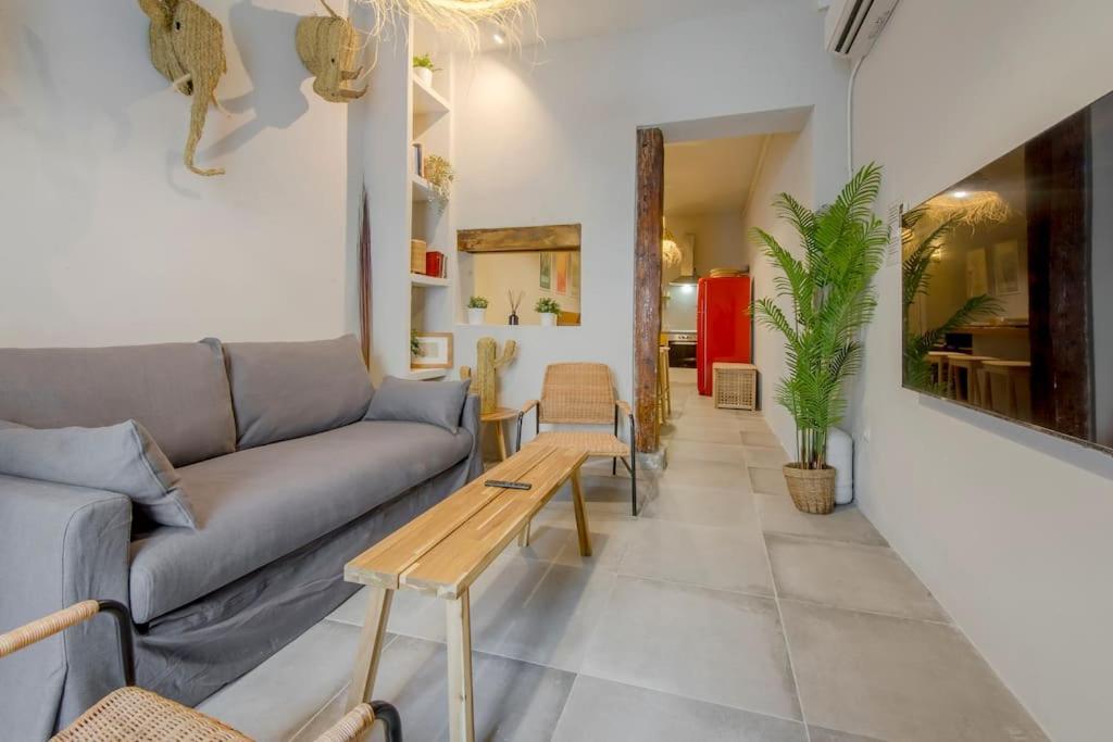 Cool Deluxe Interior Design A 2 Min De Gran Via Διαμέρισμα Μαδρίτη Εξωτερικό φωτογραφία